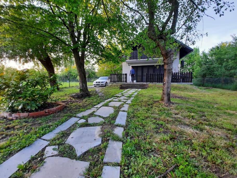 הוילה Petrinja House Kupa Mb מראה חיצוני תמונה