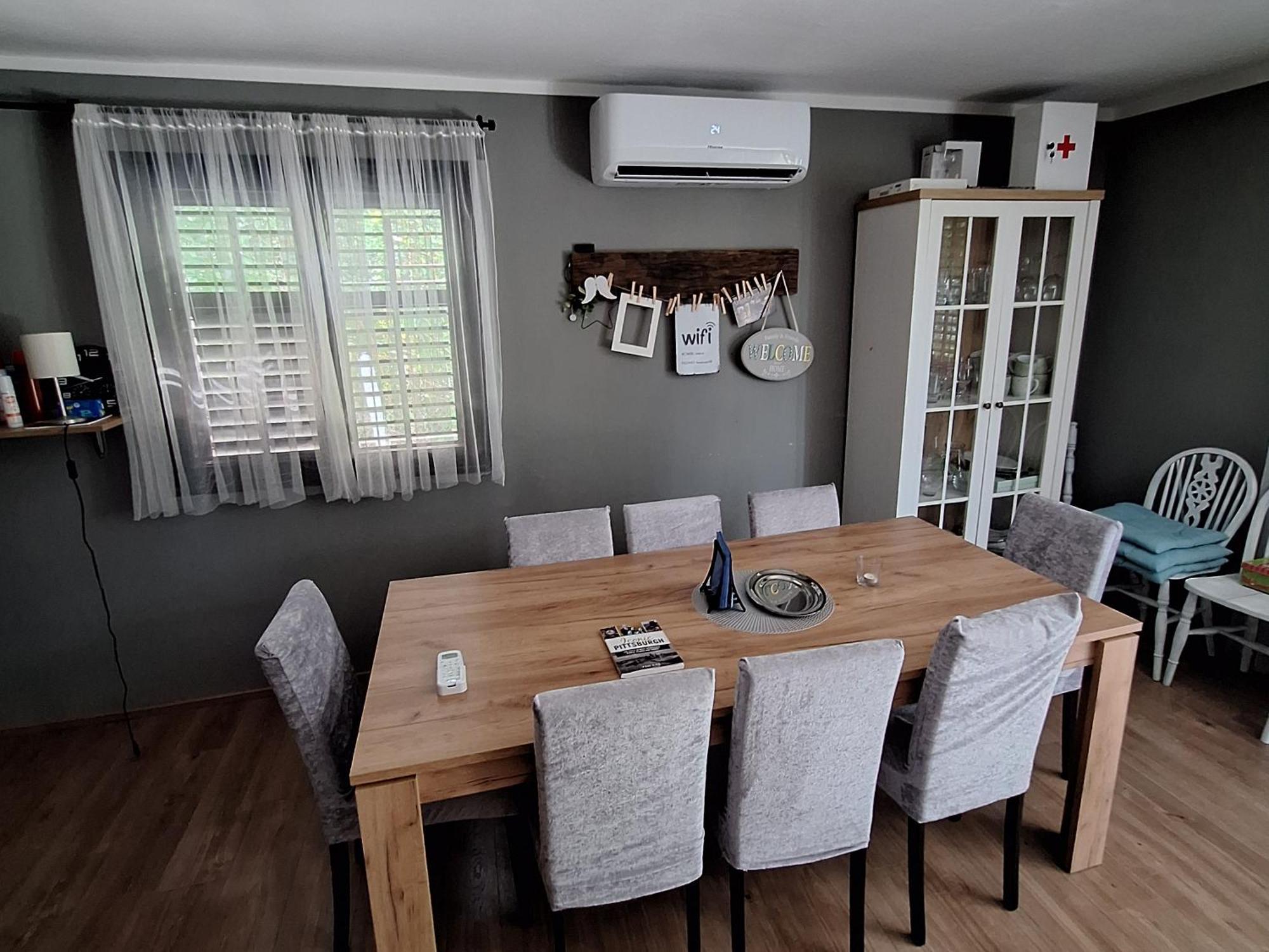 הוילה Petrinja House Kupa Mb מראה חיצוני תמונה